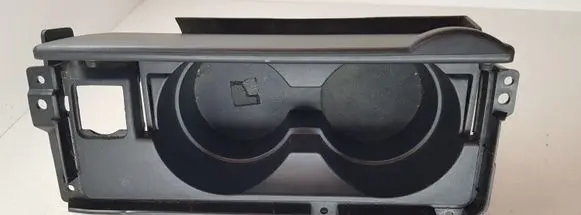 Cup holder front