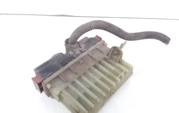 Opel Zafira A Fan control module 24462346 15408375