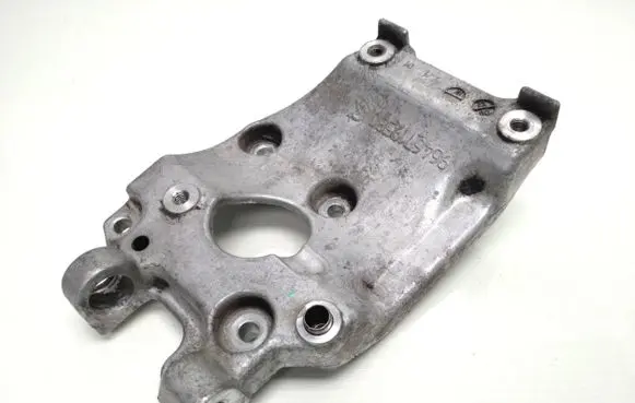 Volvo V70 A/C compressor mount bracket 9646719580