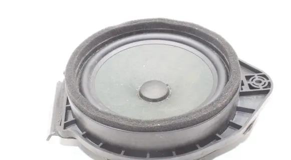 Chevrolet Orlando Front door speaker 13350328