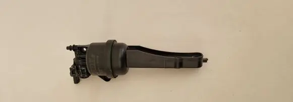 Mercedes-Benz C W204 Other engine bay part A2045010106