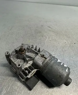 Volkswagen Golf Plus Wiper motor 0390241780