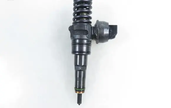 Audi A4 S4 B6 8E 8H Fuel injector 0414720216 038130073BA