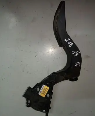 Audi A4 S4 B7 8E 8H Accelerator throttle pedal 8E1723523J