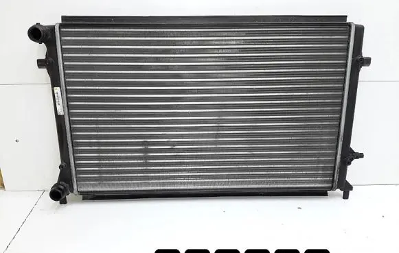 Volkswagen Golf V Coolant radiator 1k0121251p