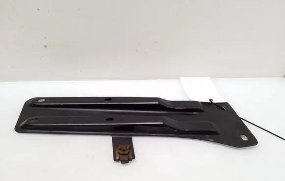 Mercedes-Benz CLS C218 X218 Gearbox mounting bracket A2122420432
