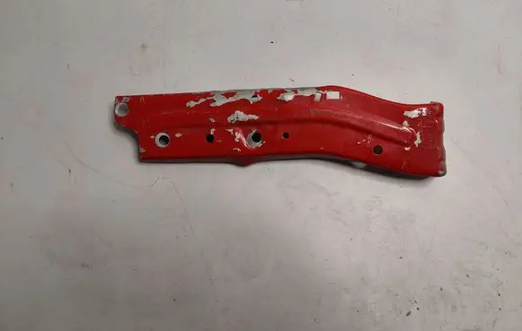 Chevrolet Camaro Fender mounting bracket 23407422 MCS15816