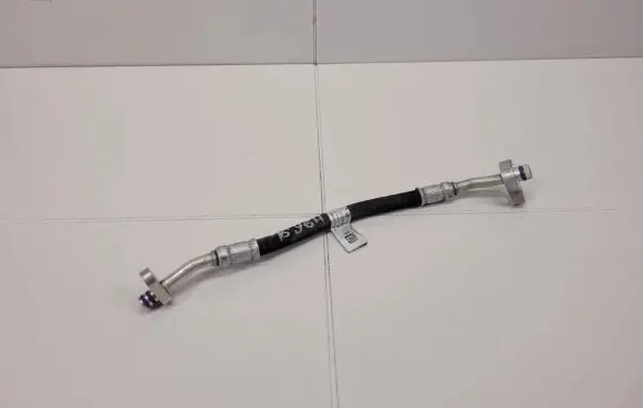 Air conditioning (A/C) pipe/hose