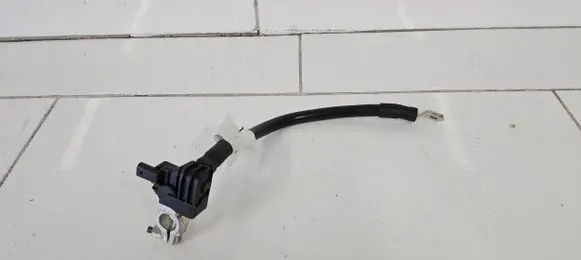 Audi Q5 SQ5 Negative earth cable (battery) 8R0915181 519335079