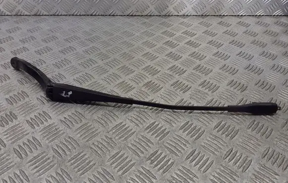 Opel Corsa D Front wiper blade arm 13182325