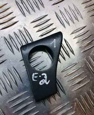Opel Vectra C Cigarette lighter trim 24436282