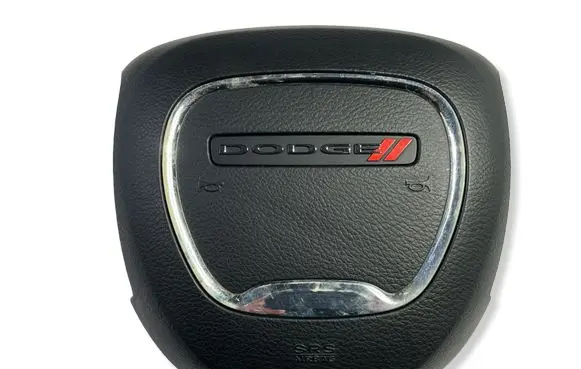 Dodge Durango Steering wheel airbag P5ZD021X9AE