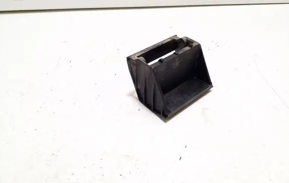 BMW X6 F16 Radiator mount bracket 7533537