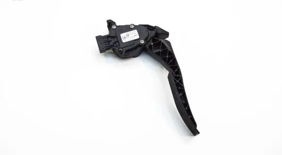Opel Insignia A Accelerator throttle pedal 13237352 10817976