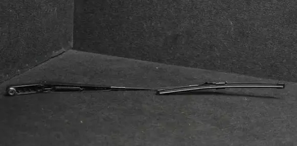 Audi A1 Windshield/front glass wiper blade 8X19554068X1955408