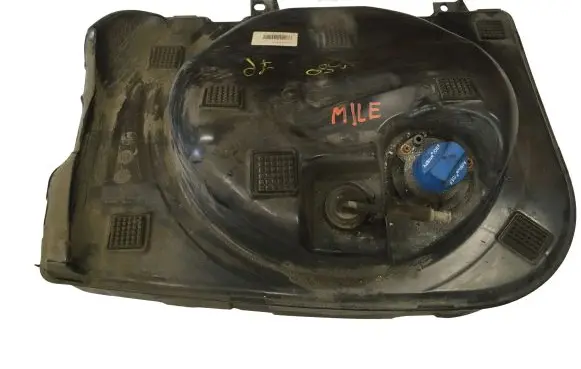 Maserati Levante AdBlue liquid reservoir 