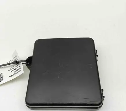 Nissan Leaf II (ZE1) Fuse box cover 243825SK0A