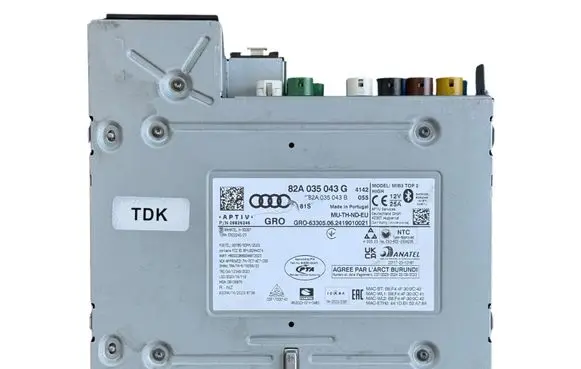 Audi A1 Radio/CD/DVD/GPS head unit 82A035043G