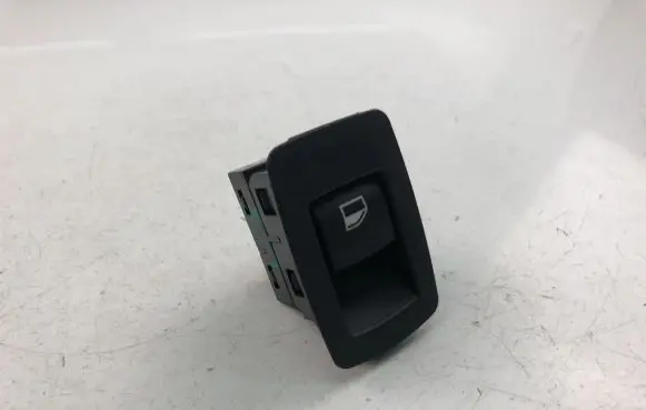BMW X3 E83 Electric window control switch 9208106