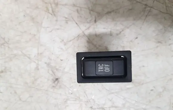 Traction control (ASR) switch