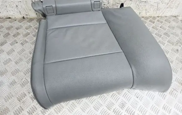 BMW 3 E92 E93 Rear seat 9113027