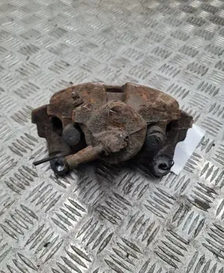 Volkswagen PASSAT CC Front brake caliper