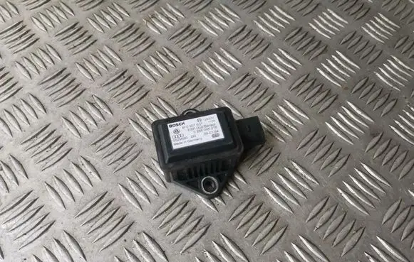 Audi A6 S6 C6 4F ESP acceleration yaw rate sensor 4F0907637 0265005278