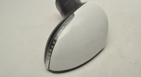KIA Rio Front door electric wing mirror 8PIN