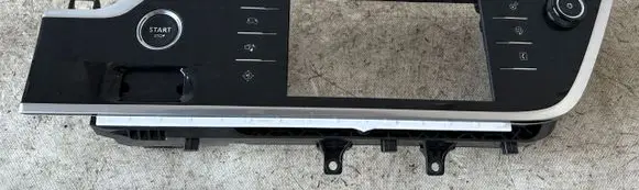 Citroen C4 II Picasso Radio/CD/DVD/GPS head unit 98011198VV