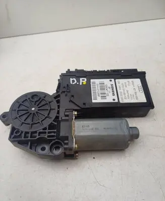 Audi A2 Front door window regulator motor 8Z1959802 5WK48722BBF 104347102