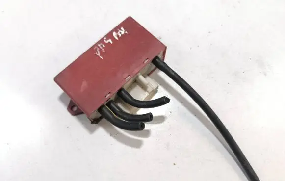 Volkswagen PASSAT B4 Other control units/modules 357907533
