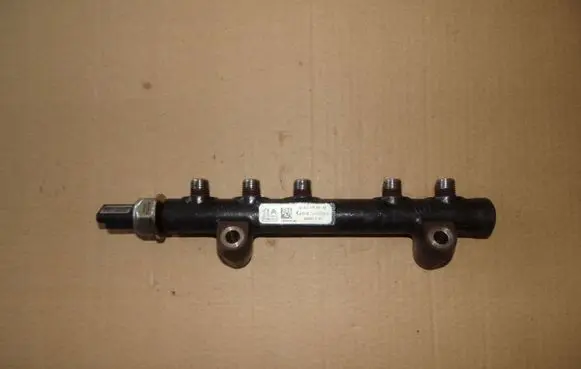 Ford Fiesta Fuel main line pipe 9685297580