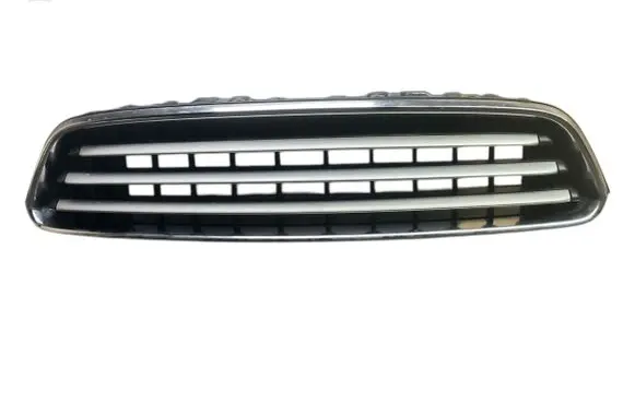 Mini Cooper Countryman R60 Front bumper upper radiator grill 9801582 22405910
