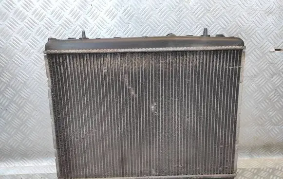 Citroen DS3 Coolant radiator 9685852680