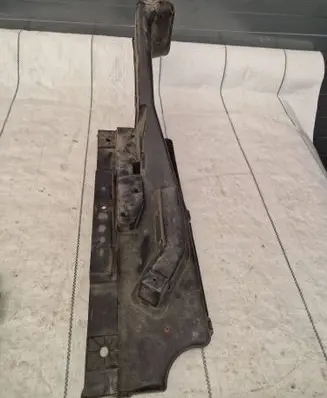 Nissan Murano Z50 Intake resonator 