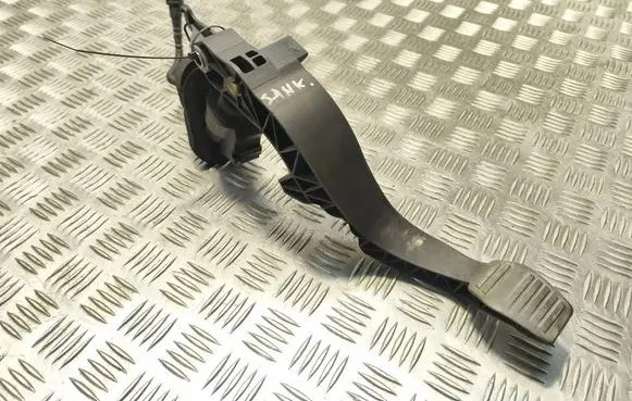 Mazda 2 Clutch pedal 2S617520