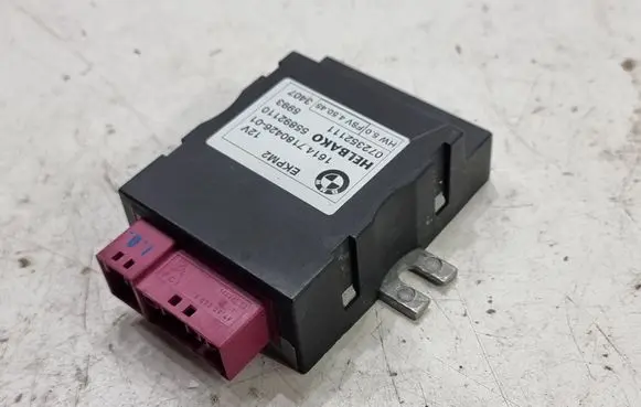 BMW 5 F10 F11 Fuel injection pump control unit/module 55892110