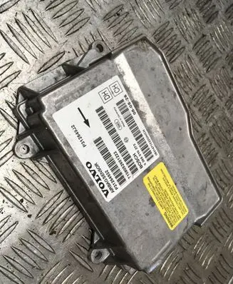 Volvo V70 Airbag control unit/module P31264932 T108052601222 0285010372