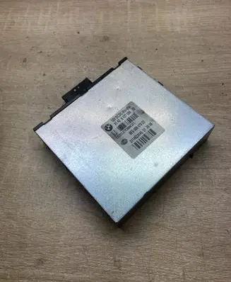 BMW 3 E90 E91 Voltage converter/converter module 9127088 8ES00947920