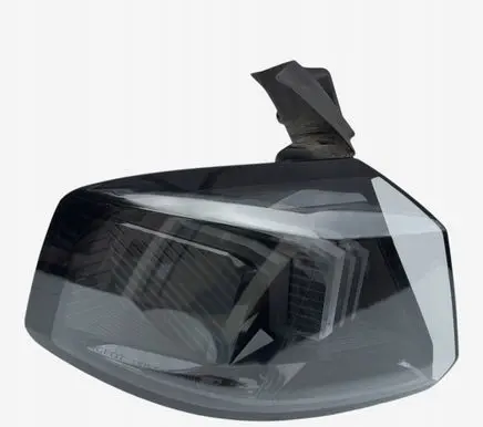 Peugeot 5008 II Rear/tail lights 9836231680