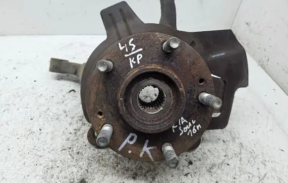 KIA Soul Front wheel hub
