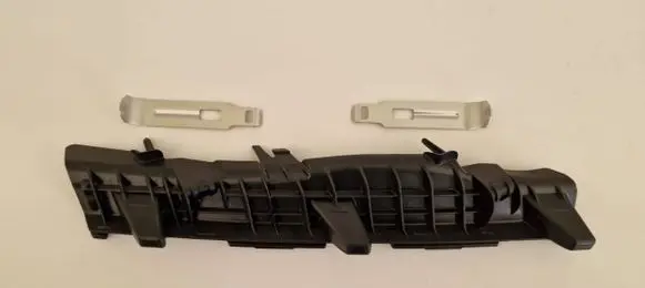 BMW 7 G70 Rear bumper mounting bracket 63115A5F635