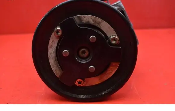 Opel Astra J Air conditioning (A/C) compressor (pump) 13250608ZL2