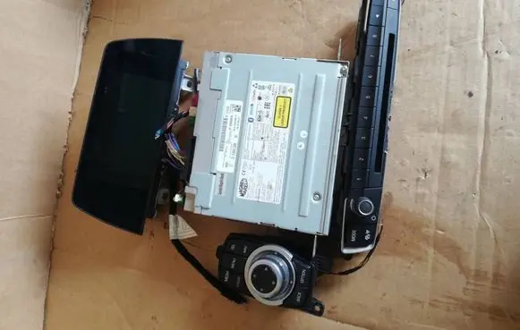 BMW 1 F20 F21 Radio/CD/DVD/GPS head unit 6840399 9222122 6814187