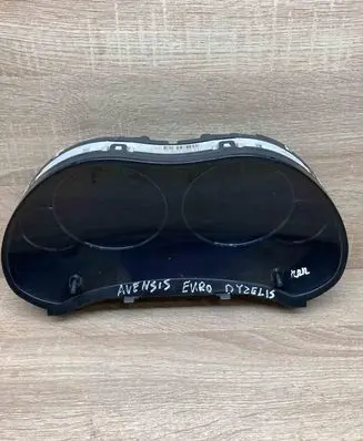 Toyota Avensis T250 Speedometer (instrument cluster) 8380005631 MB2574300150 KMH