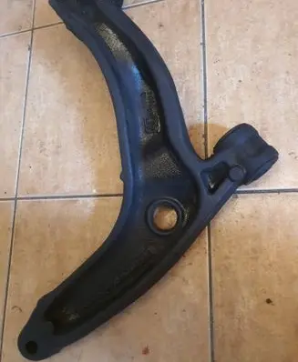 Volkswagen Multivan T5 Front lower control arm/wishbone 7h0407165b