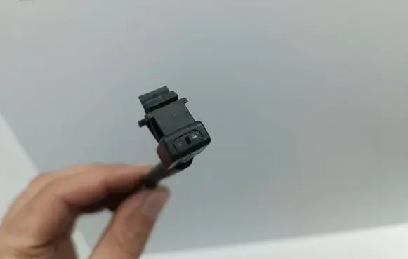 Peugeot Partner Windshield washer spray nozzle 
