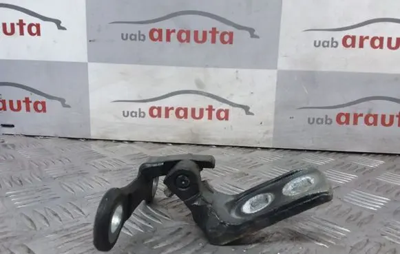 Opel Vectra C Front door upper hinge