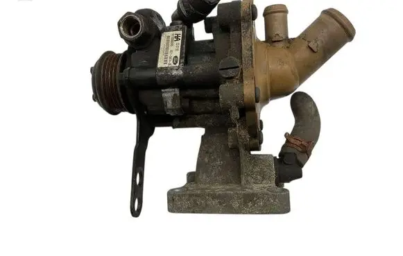 Ford Mondeo Mk III Power steering pump HE120508265 XS713A674BE 265269147