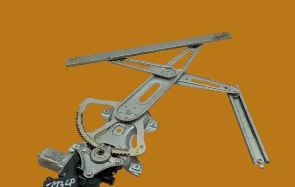 Toyota Yaris Front window lifting mechanism without motor 857020F010